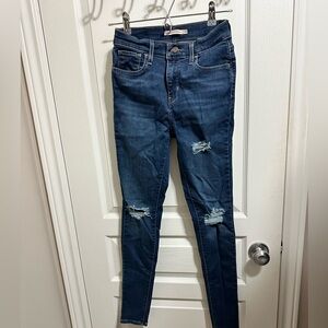 Levi’s 720 High Rise Super Skinny